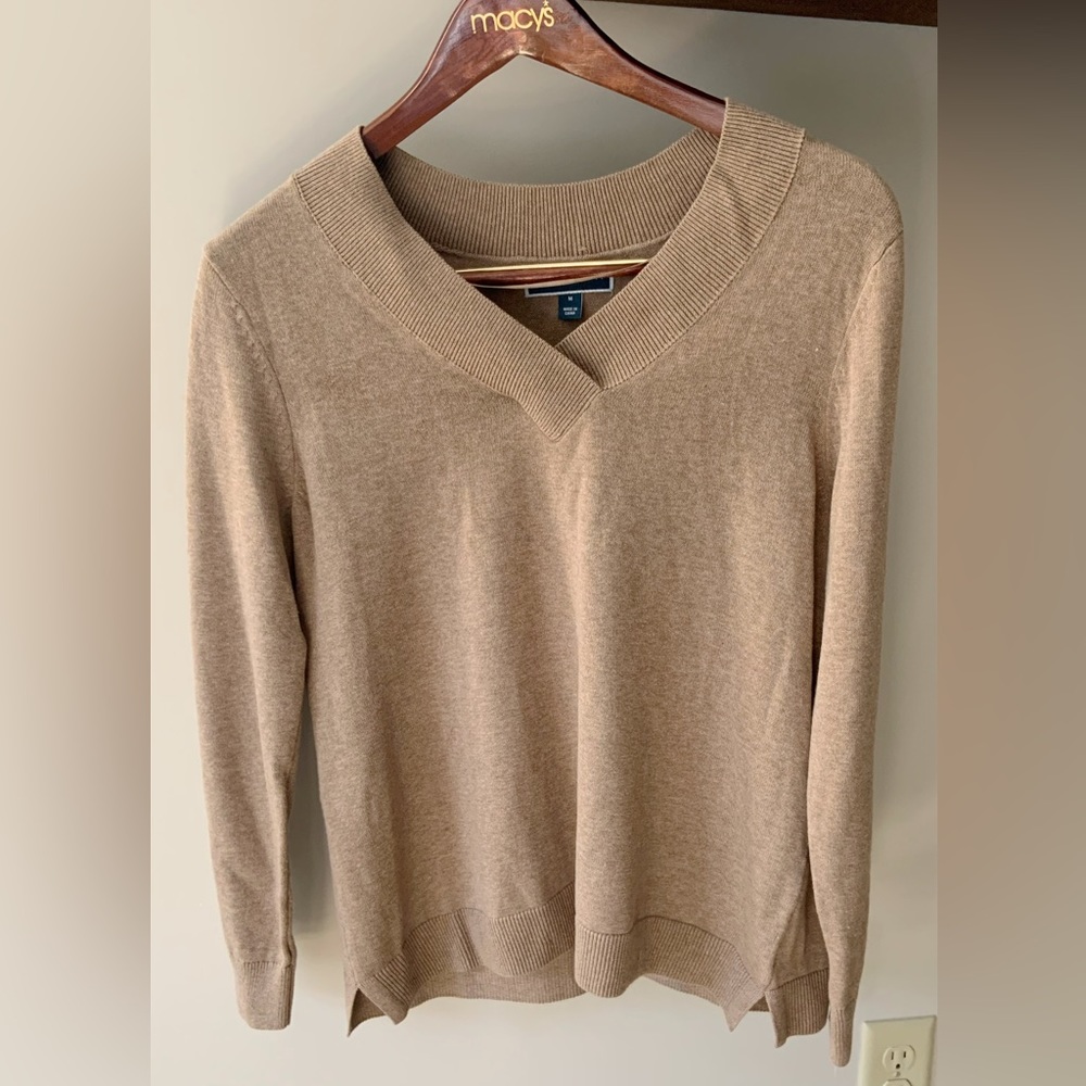NWT Karen Scott v-neck pullover sweater-medium